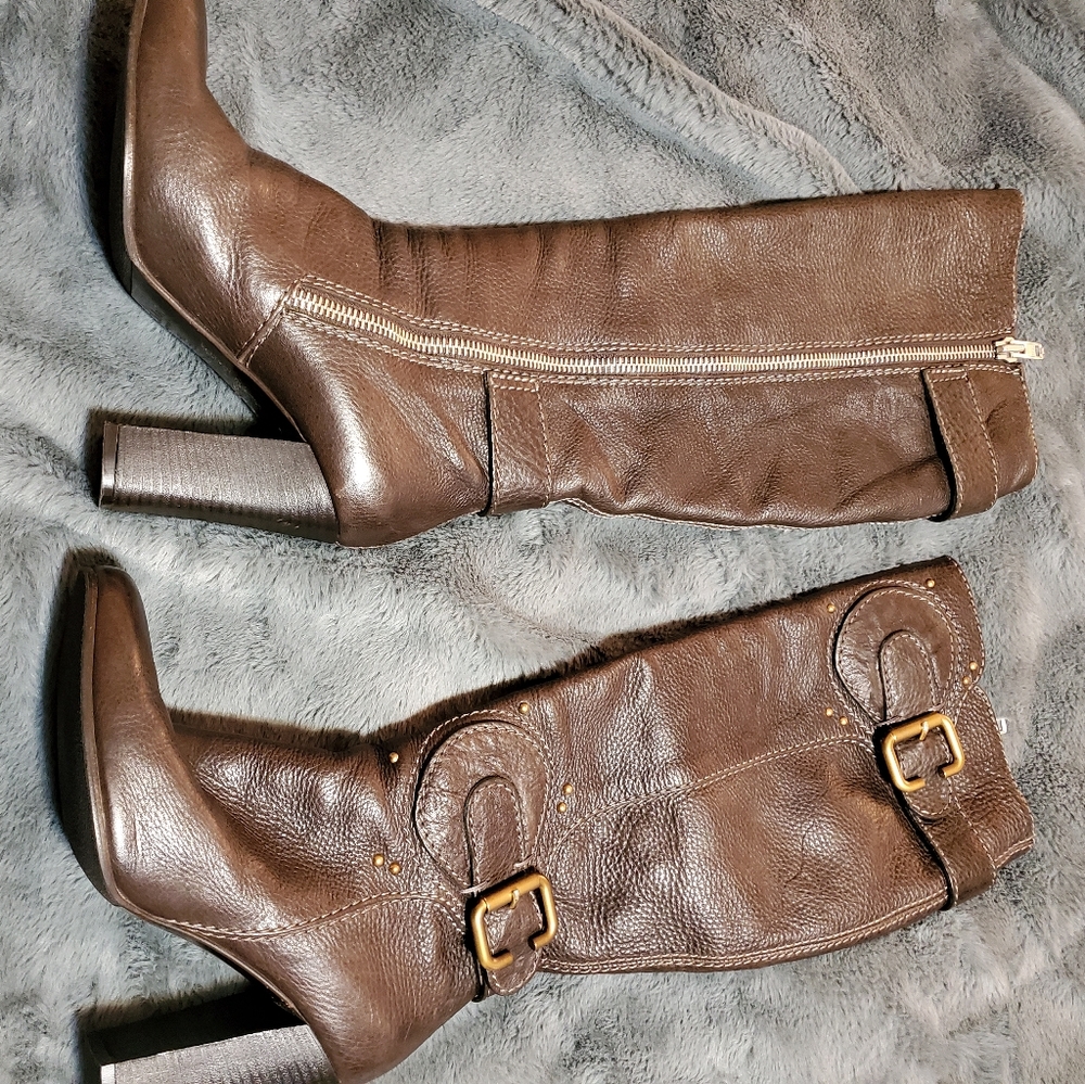 Chloe buckle pebbled leather boots